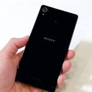 Xperia-Z4-noir-dos