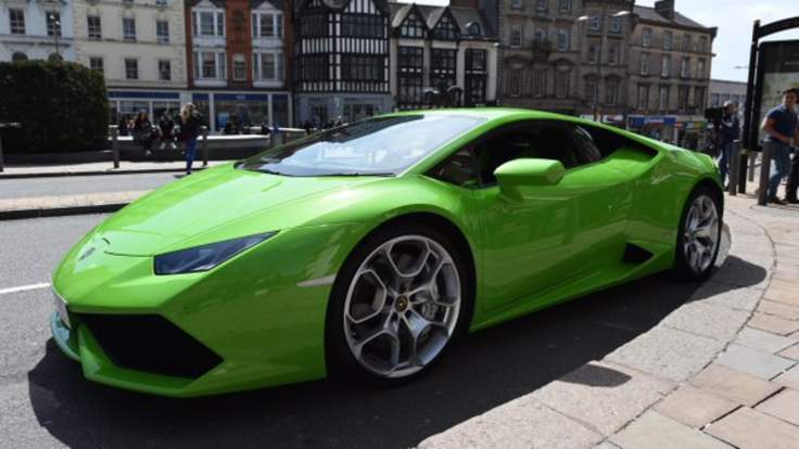 lamborghini-taxi-1-736x414