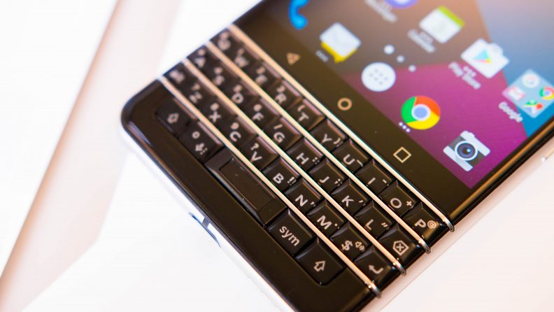 Blackberry-dtek-70-clavier